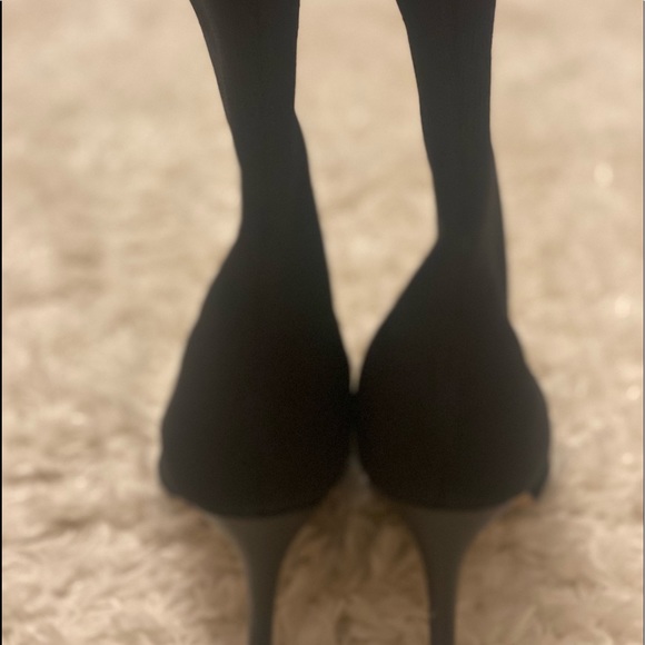 Express Boots - Picture 4 of 5